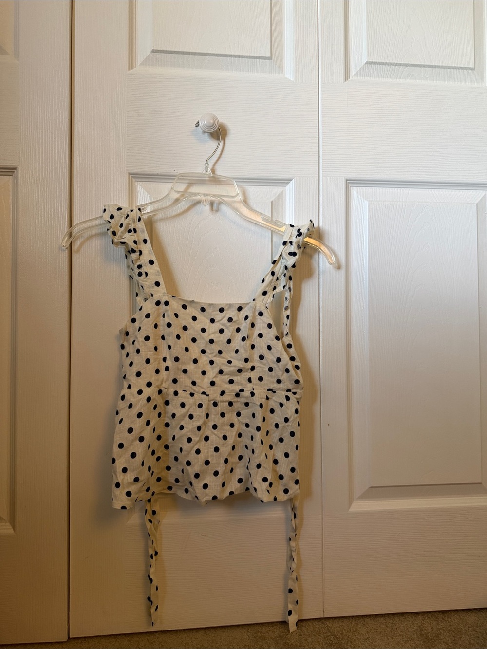 Monteau open tie back polka dot top, women’s small.